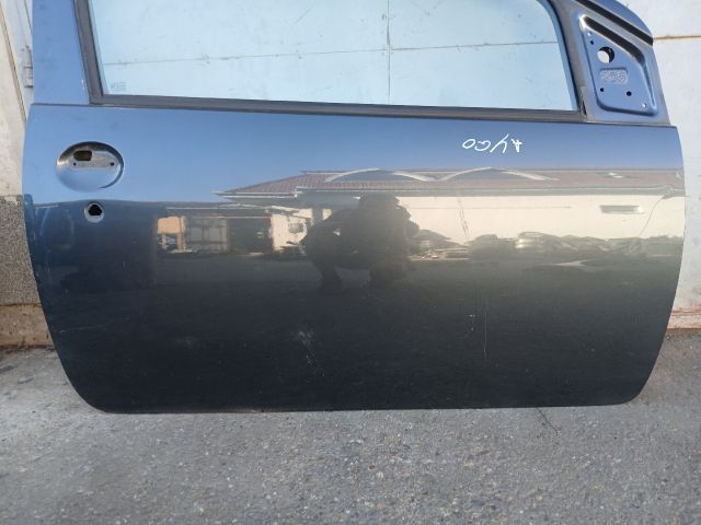 bontott TOYOTA AYGO Jobb első Ajtó (Üres lemez)