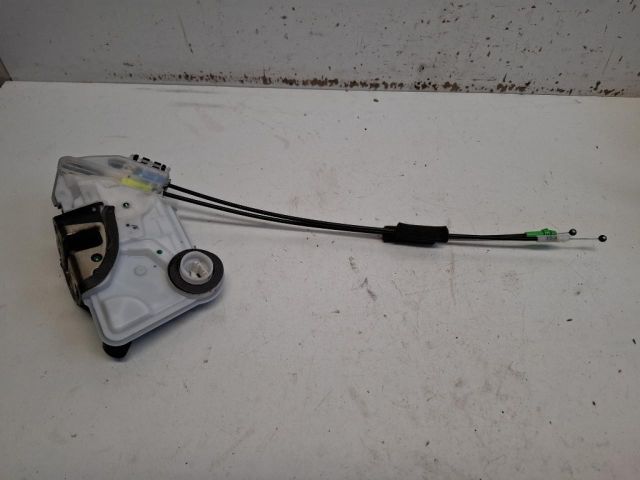 bontott TOYOTA AYGO Jobb első Ajtózár