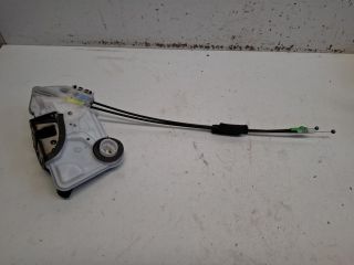 bontott TOYOTA AYGO Jobb első Ajtózár