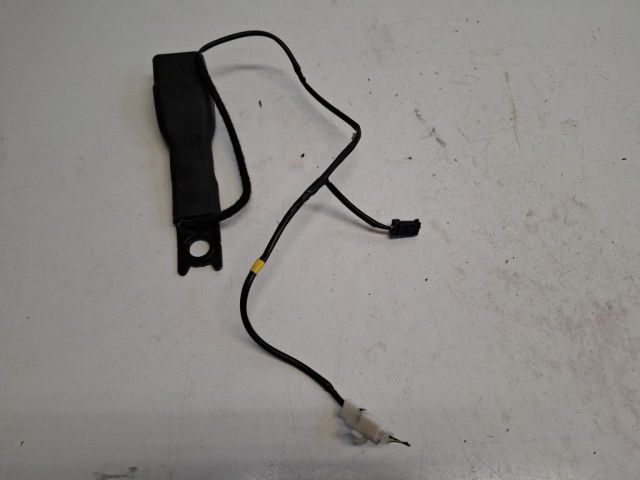 bontott TOYOTA AYGO Jobb első Biztonsági Öv Csat