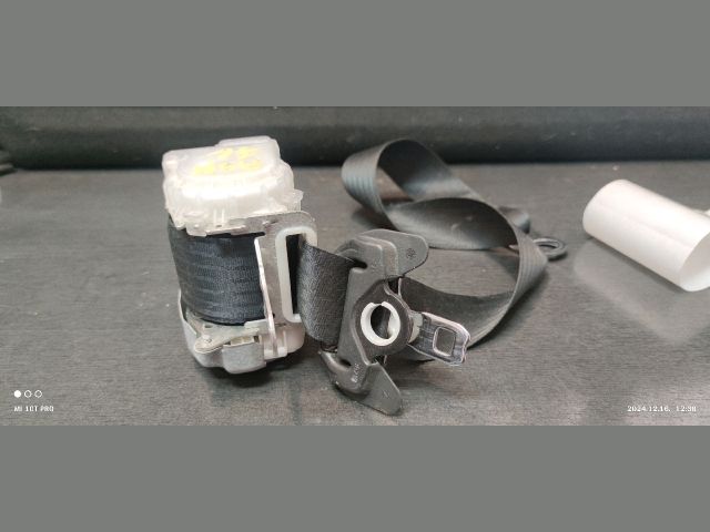 bontott TOYOTA AYGO Jobb első Biztonsági Öv