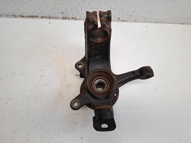 bontott TOYOTA AYGO Jobb első Csonkállvány Kerékaggyal