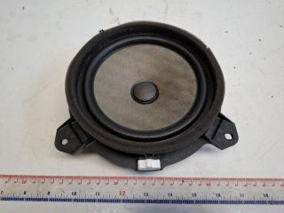 bontott TOYOTA AYGO Jobb első Hangszóró