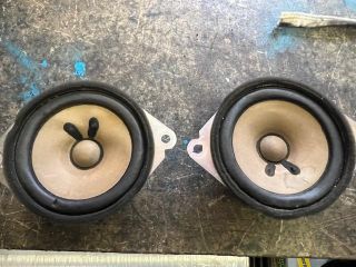 bontott TOYOTA AYGO Jobb első Hangszóró