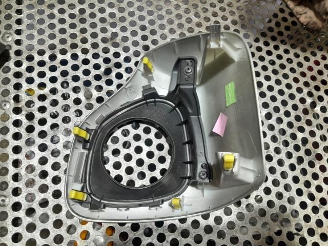 bontott TOYOTA AYGO Jobb első Lökhárító Vakborítás