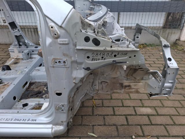 bontott TOYOTA AYGO Jobb első Negyed Karosszéria Csomag