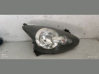 bontott TOYOTA AYGO Jobb Fényszóró