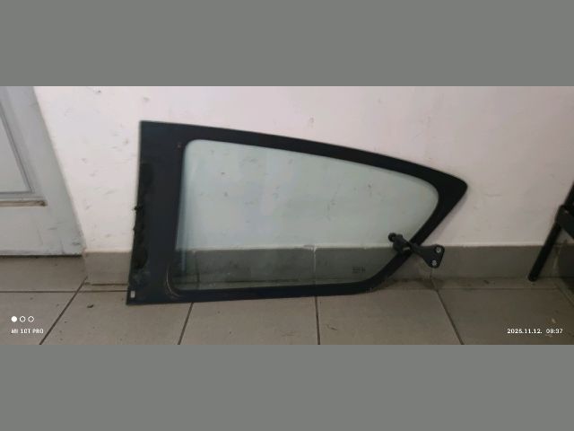 bontott TOYOTA AYGO Jobb hátsó Ablak