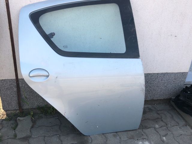 bontott TOYOTA AYGO Jobb hátsó Ajtó (Üres lemez)