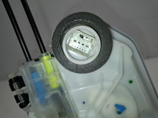 bontott TOYOTA AYGO Jobb hátsó Ajtózár