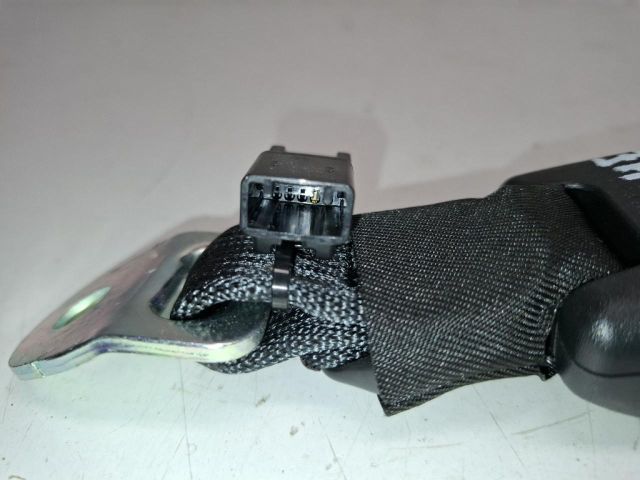 bontott TOYOTA AYGO Jobb hátsó Biztonsági Öv Csat