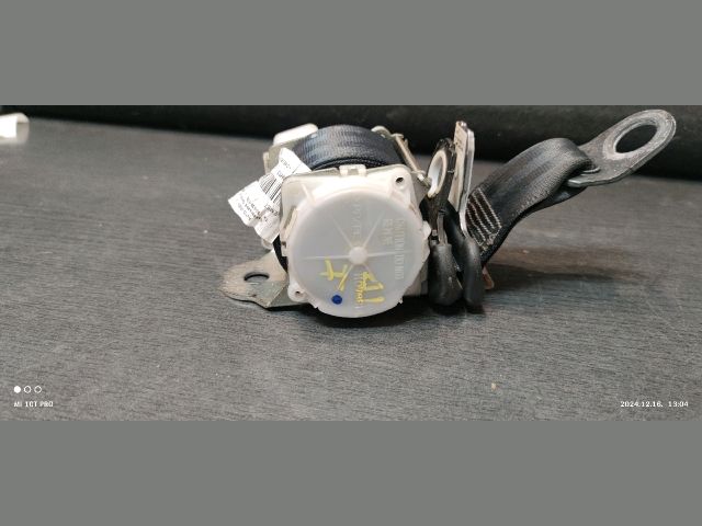 bontott TOYOTA AYGO Jobb hátsó Biztonsági Öv