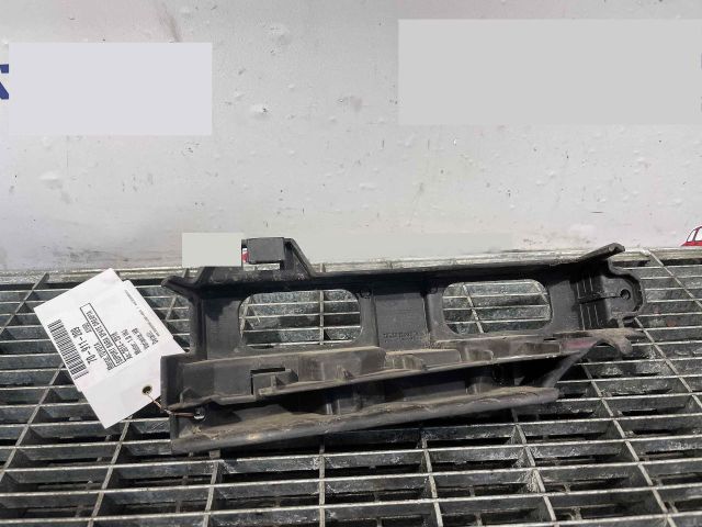 bontott TOYOTA AYGO Jobb hátsó Lökhárító Tartó (Műanyag)