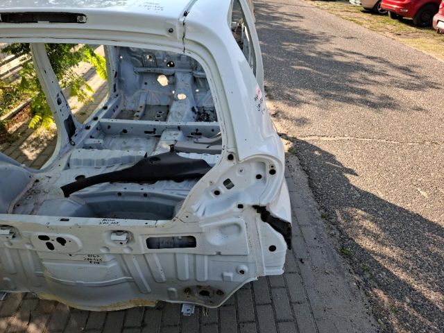 bontott TOYOTA AYGO Jobb hátsó Negyed Karosszéria Csomag