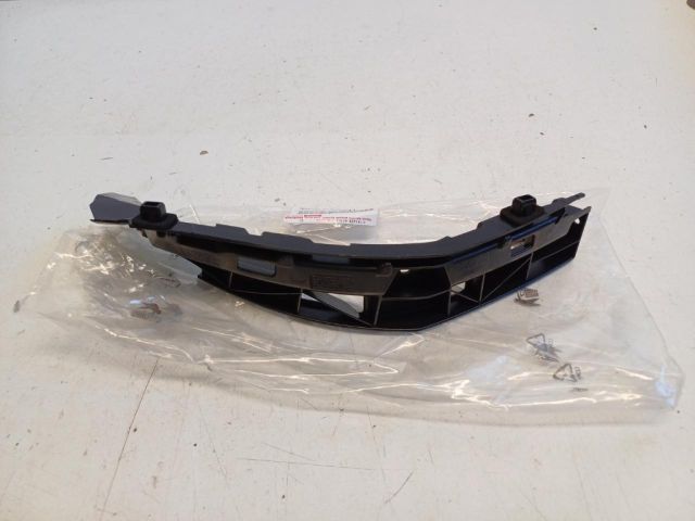 bontott TOYOTA AYGO Jobb hátsó Oldal Lökhárító Tartó (Műanyag)