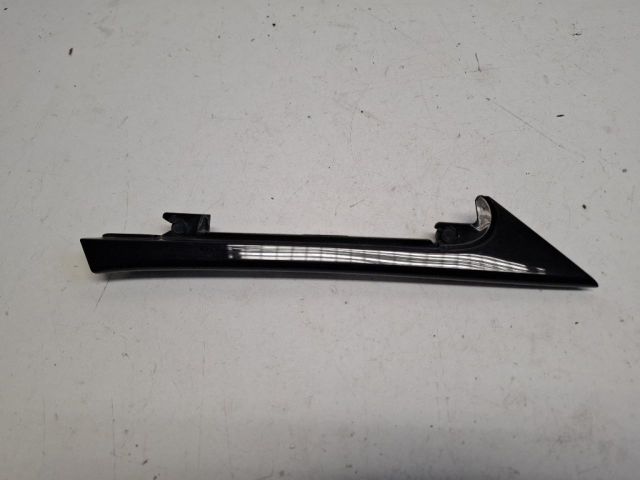 bontott TOYOTA AYGO Jobb hátsó Sárvédő Díszléc