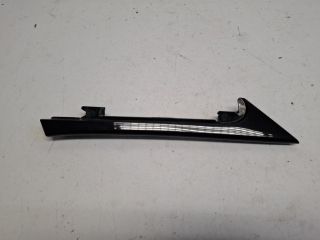 bontott TOYOTA AYGO Jobb hátsó Sárvédő Díszléc