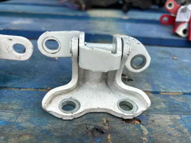 bontott TOYOTA AYGO Jobb hátsó Zsanér