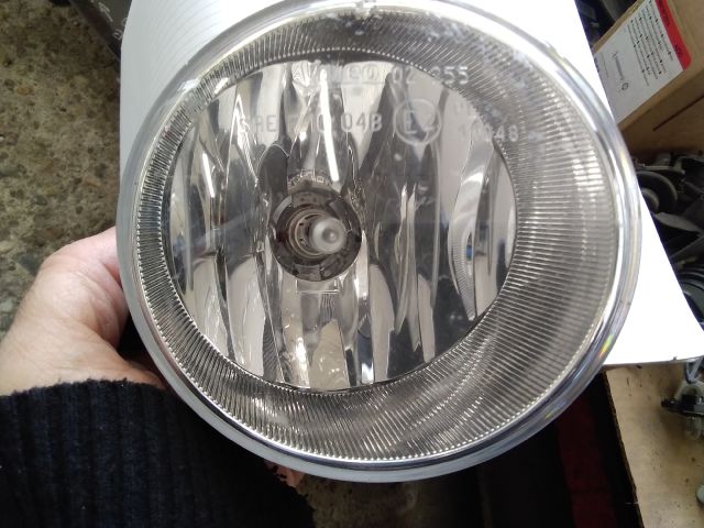 bontott TOYOTA AYGO Jobb Ködfényszóró