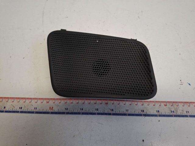 bontott TOYOTA AYGO Jobb Műszerfal Hangszóró