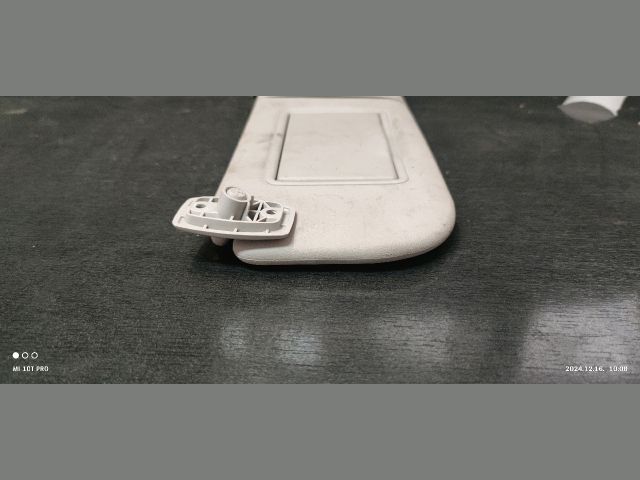 bontott TOYOTA AYGO Jobb Napellenző