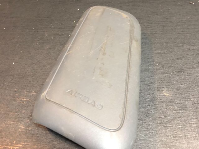 bontott TOYOTA AYGO Jobb Oldallégzsák