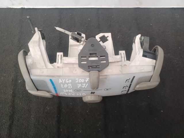 bontott TOYOTA AYGO Klíma Kapcsoló