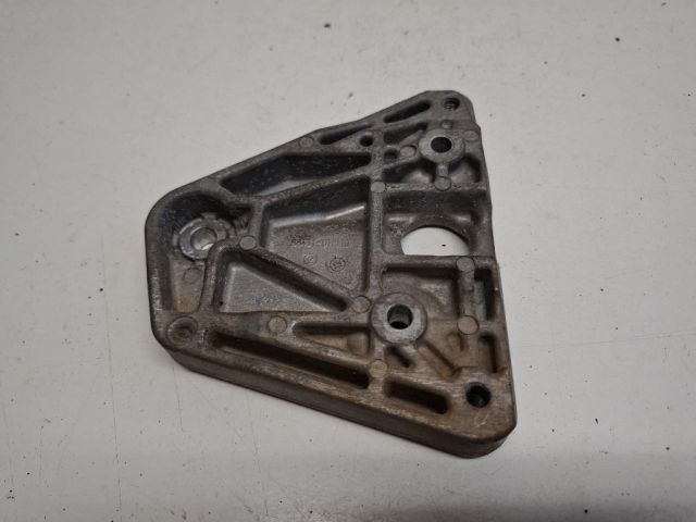 bontott TOYOTA AYGO Klímakompresszor Tartó Bak