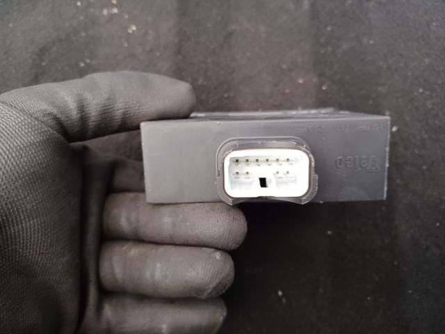 bontott TOYOTA AYGO Komfort Elektronika