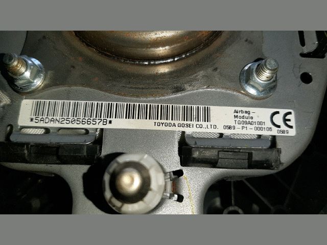 bontott TOYOTA AYGO Kormánylégzsák