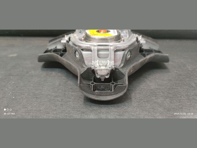 bontott TOYOTA AYGO Kormánylégzsák