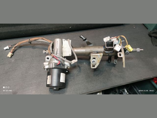 bontott TOYOTA AYGO Kormányoszlop