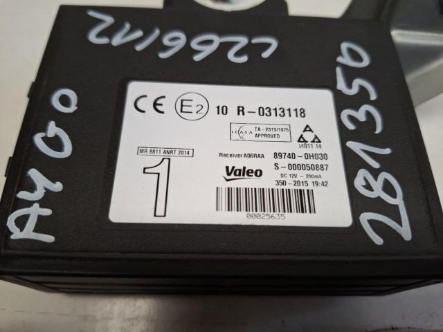 bontott TOYOTA AYGO Központizár Elektronika