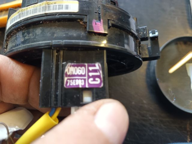 bontott TOYOTA AYGO Légzsák Átvezető Szalagkábel