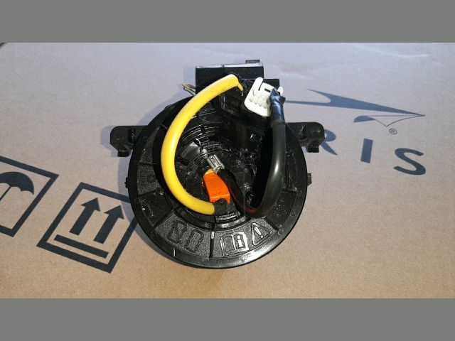 bontott TOYOTA AYGO Légzsák Átvezető Szalagkábel