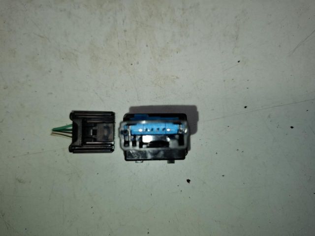 bontott TOYOTA AYGO Menetstabilizátor Kapcsoló