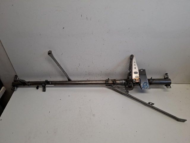 bontott TOYOTA AYGO Műszerfal Tartó Vas