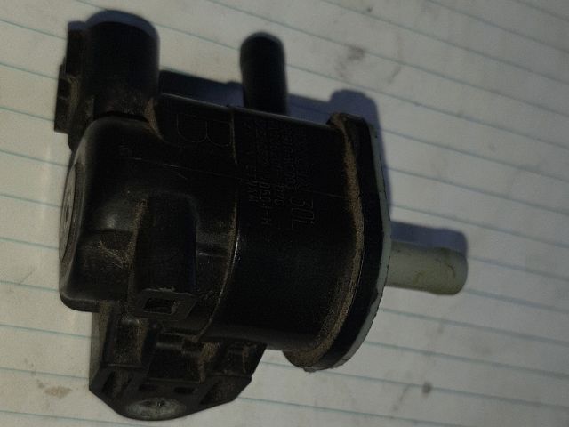 bontott TOYOTA AYGO Szívócső Légszelep