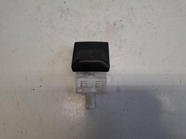 bontott TOYOTA AYGO Tankajtó Nyitó Kar / Gomb