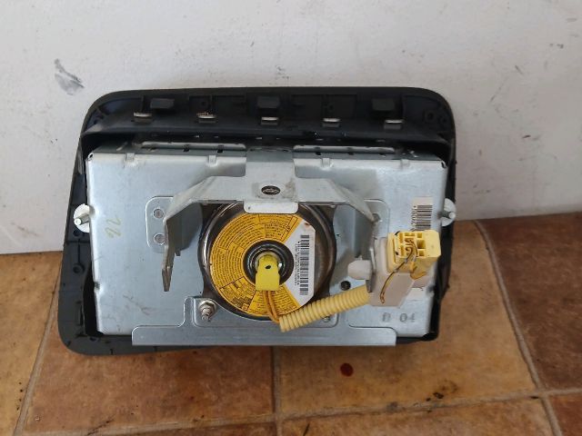 bontott TOYOTA AYGO Utasoldali Légzsák