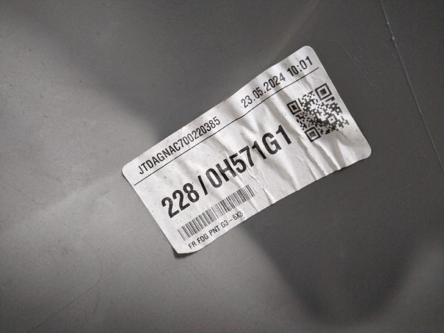 bontott TOYOTA AYGO X Első Lökhárító (Üresen)