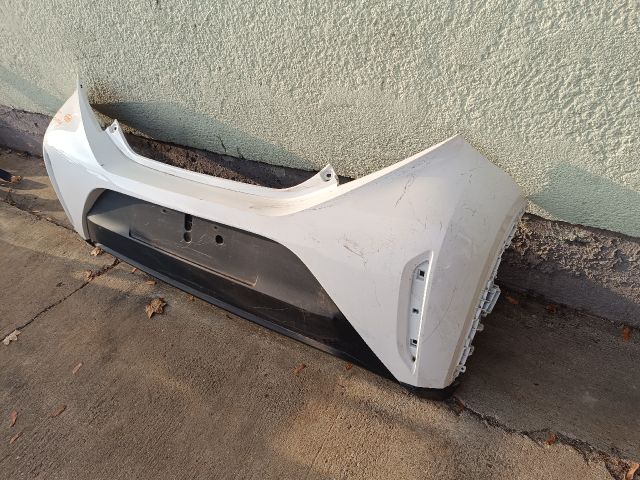 bontott TOYOTA AYGO X Hátsó Lökhárító (Részeivel)