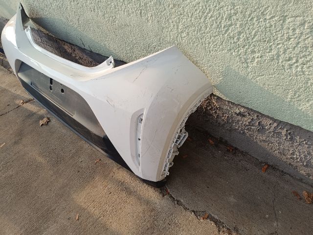 bontott TOYOTA AYGO X Hátsó Lökhárító (Üresen)