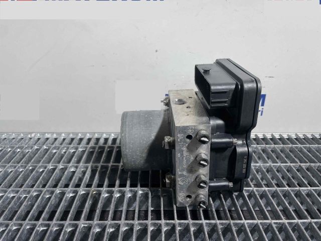 bontott TOYOTA C-HR ABS Kocka