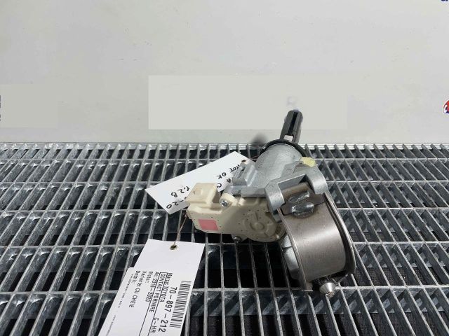 bontott TOYOTA C-HR Gyújtáskapcsoló