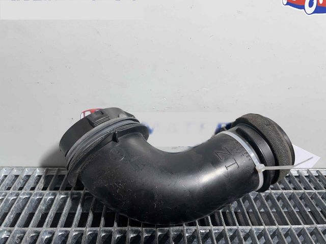 bontott TOYOTA C-HR Légbeömlő Cső