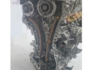 bontott TOYOTA C-HR Motor (Fűzött blokk hengerfejjel)