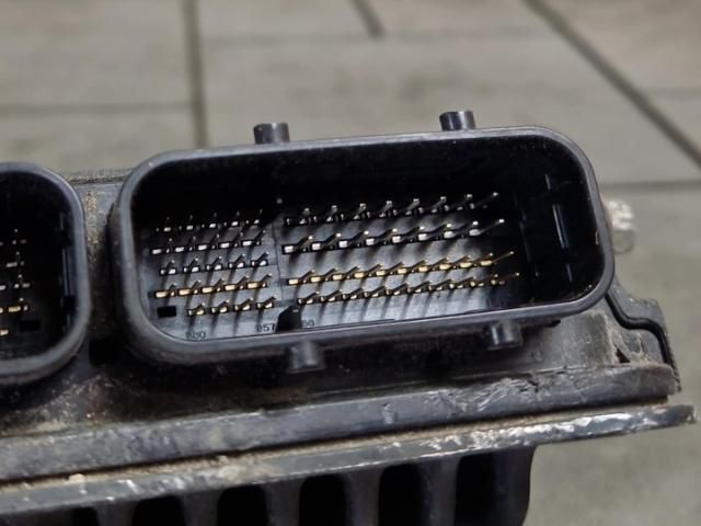 bontott TOYOTA C-HR Motorvezérlő