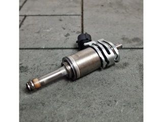 bontott TOYOTA C-HR Porlasztó (1 db)