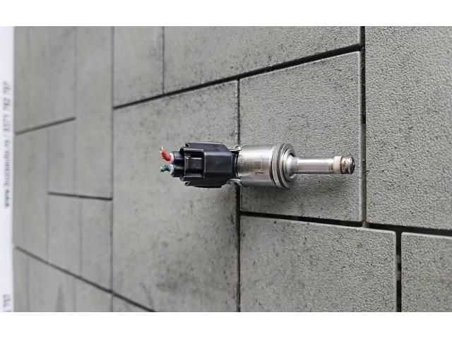 bontott TOYOTA C-HR Porlasztó (1 db)